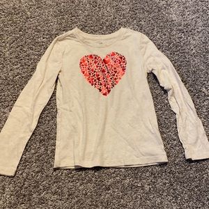 Gap kids size s light gray long sleeve heart shirt